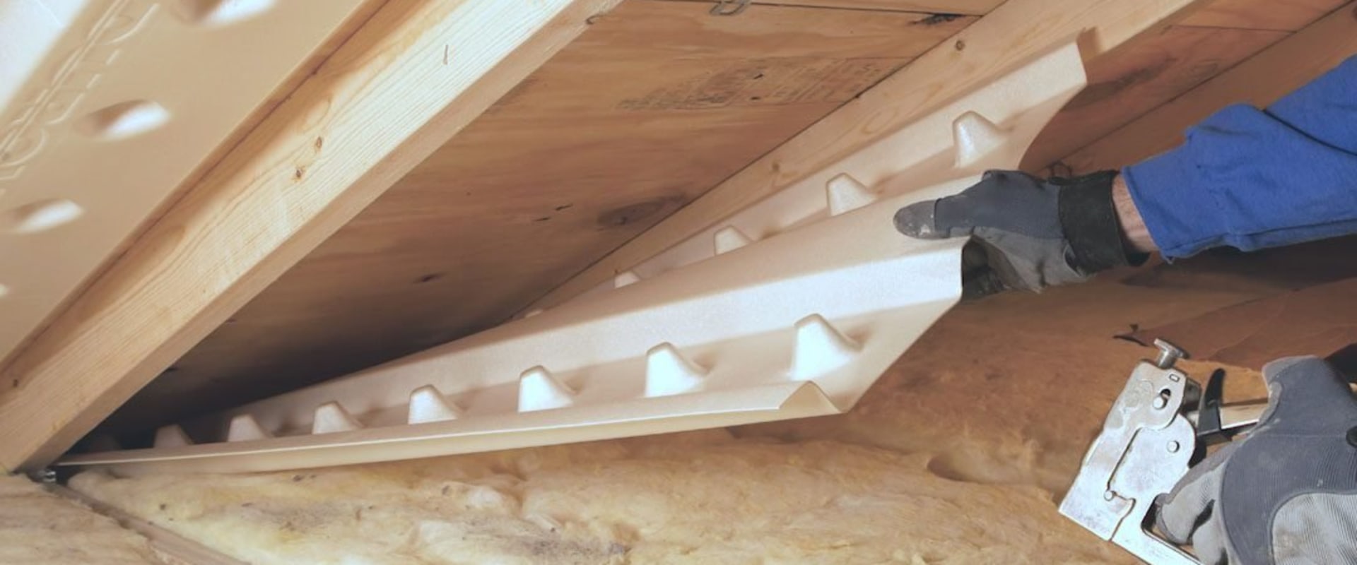 Maximizing Comfort and Savings: The Importance of Attic Insulation